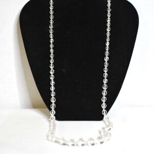 Vintage Cottagecore Clear Faceted Crystal Graduating Beaded 28" Glam Necklace